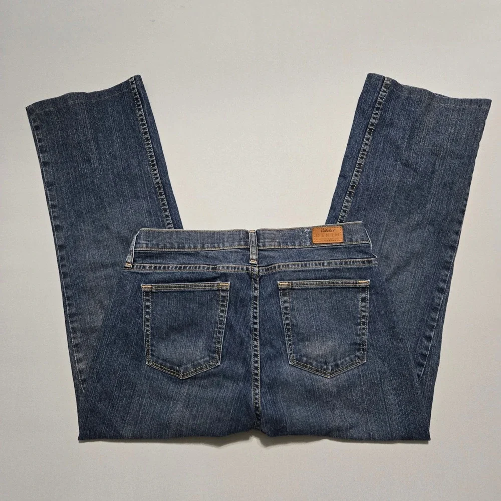 Cabelas Casuals Jeans Women Size 10 Regular Dar Wash Straight Leg Stretch